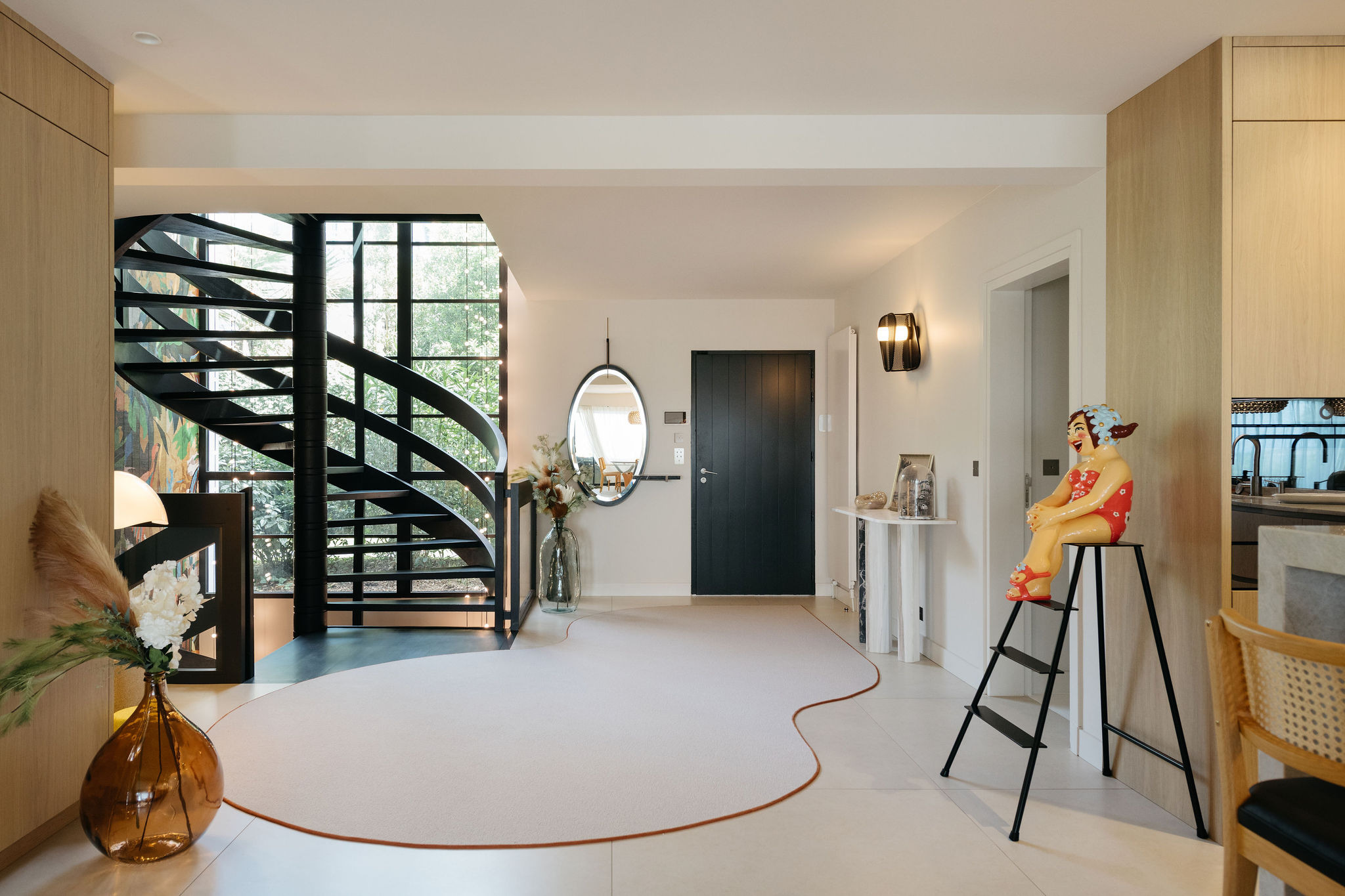 mimilo-tapissier-bordeaux-projet-eole-13 Entrée, pose du tapis sur mesure sous l’escalier